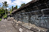 Candi Panataran - Main Temple. Krishnayana reliefs of the second terrace. 